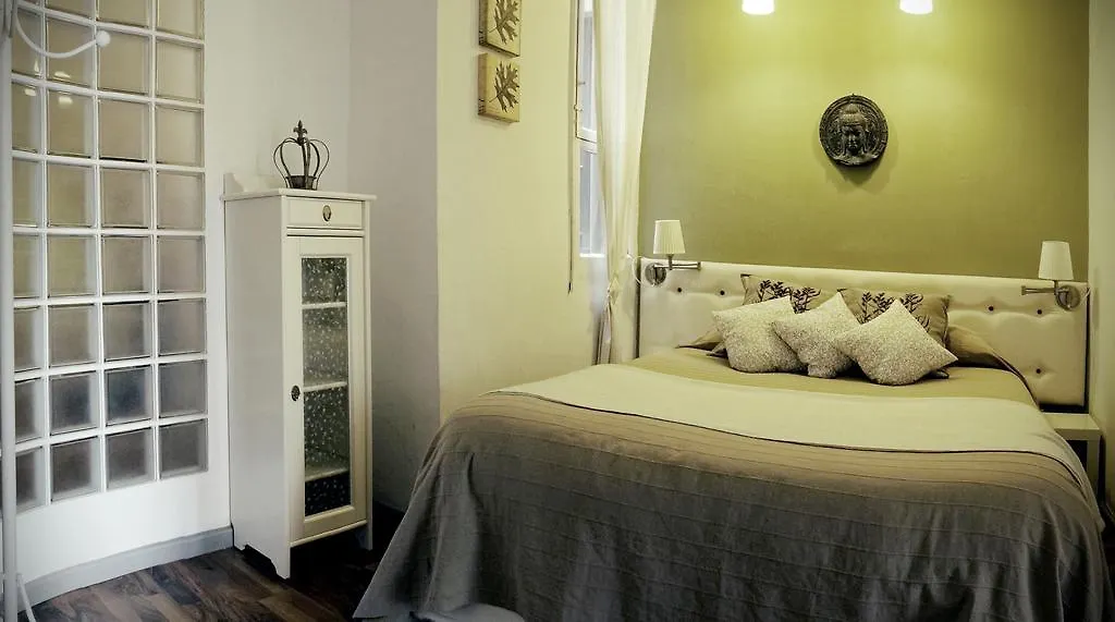 Lempika Apartman Barcelona 0*,